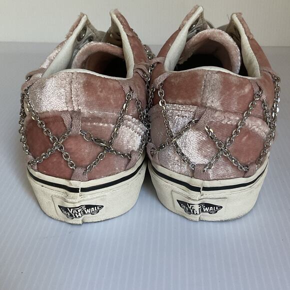 Vans x Sandy Liang Pink Velvet Chain Sneakers • Women’s US 6 • Limited Edition - Picture 8 of 10